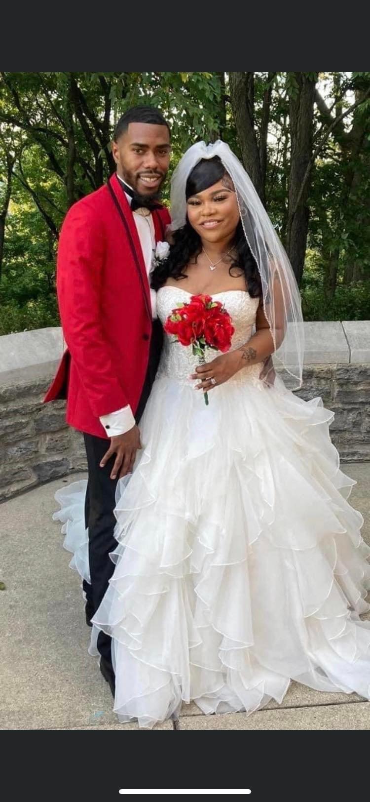 Tiana & John — photo 1 of 1